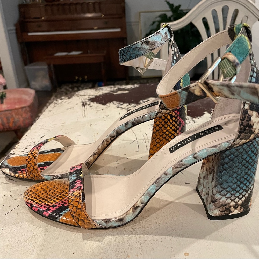 Alice + Olivia snakeskin heeled sandals. Size 9.5.
